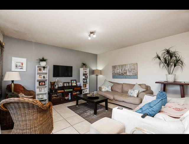3 BEDROOM DUPLEX FOR SALE IN UMGENI PARK